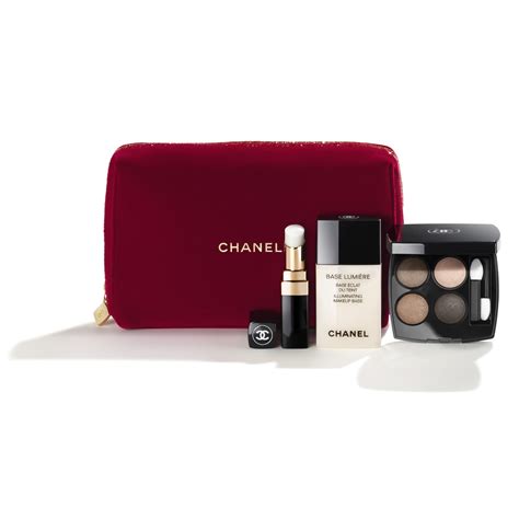 geschenk set chanel|Chanel beauty gift set.